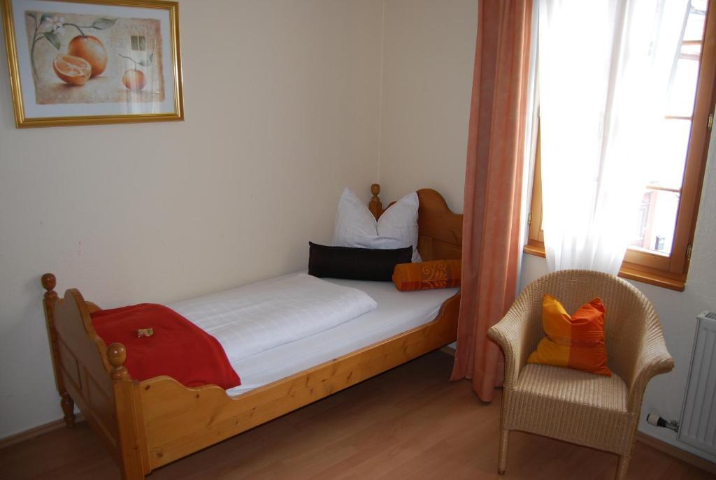 Landhotel St. Gereon Nackenheim Rum bild
